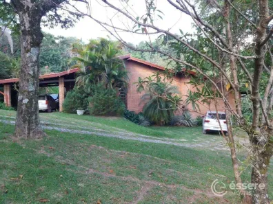 Fazenda/Sítio com 4 Quartos à venda, 434m² no Vila Embaré, Valinhos