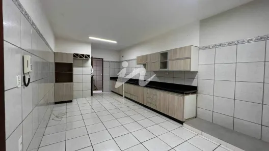 Casa com 3 Quartos à venda, 156m² no Nossa Senhora Aparecida, Uberlândia