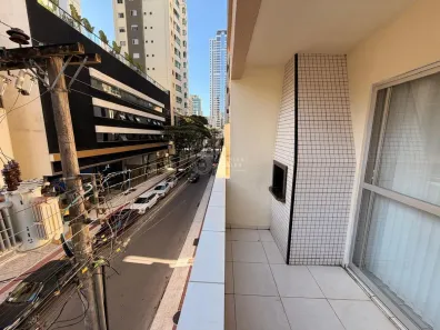Apartamento com 2 Quartos para alugar, 75m² no Centro, Balneário Camboriú