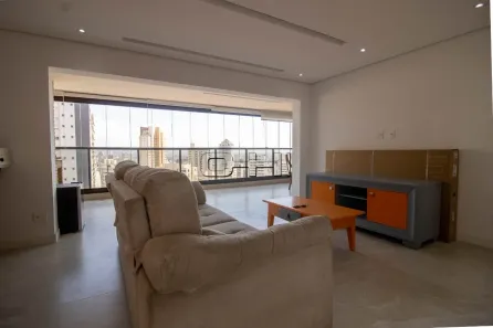 Apartamento com 3 Quartos para alugar, 120m² no Aclimação, São Paulo