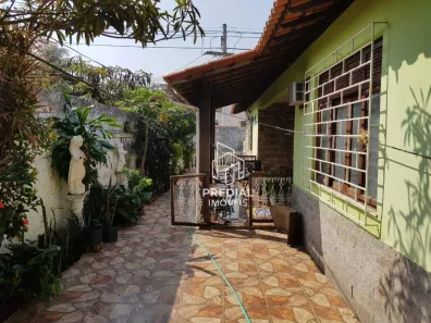 Casa com 5 Quartos à venda, 300m² no Piratininga, Niterói