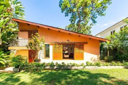 Casa com 3 Quartos à venda, 250m² no Jardim Guedala, São Paulo