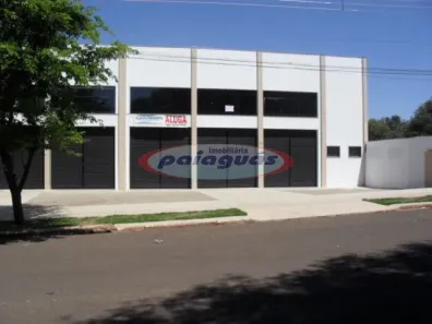 Ponto Comercial com 2 Quartos para alugar, 600m² no Zona 08, Maringá