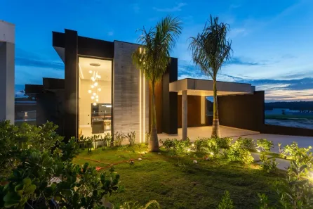 Casa com 4 Quartos à venda, 234m² no Condomínio Riviera de Santa Cristina XIII, Paranapanema