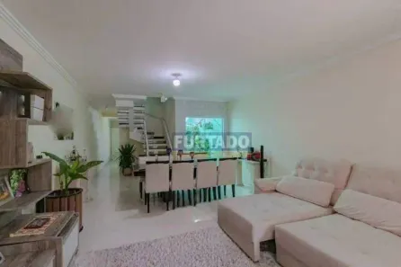 Sobrado com 3 Quartos à venda, 276m² no Parque Novo Oratório, Santo André