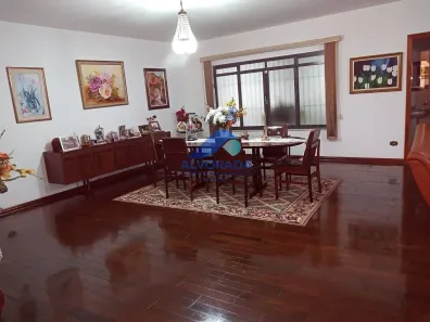 Imóvel Comercial com 4 Quartos à venda, 380m² no Jardim Apolo I, São José dos Campos