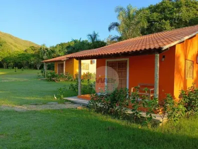Fazenda/Sítio com 7 Quartos à venda, 1050m² no , Areias