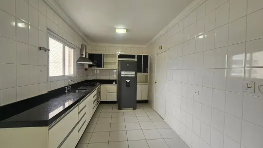 Apartamento com 3 Quartos para alugar, 103m² no Jardim das Indústrias, São José dos Campos
