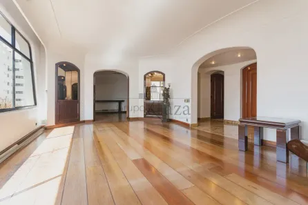 Apartamento com 4 Quartos à venda, 244m² no Jardim Paulista, São Paulo