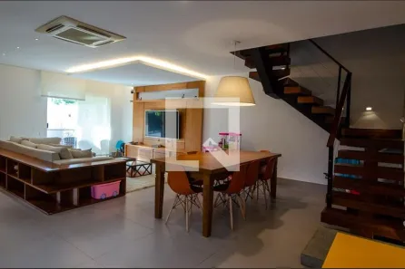 Casa de Condomínio com 4 Quartos à venda, 293m² no Recreio dos Bandeirantes, Rio de Janeiro