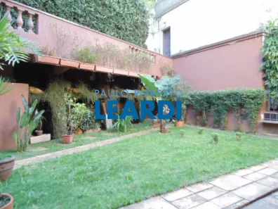 Casa com 4 Quartos à venda, 412m² no Sumaré, São Paulo
