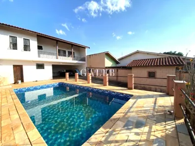 Sobrado com 2 Quartos à venda, 209m² no Jardim dos Pinheiros, Atibaia