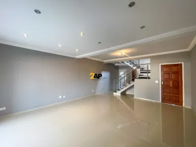 Casa de Condomínio com 3 Quartos à venda, 230m² no Jardim Londrina, São Paulo