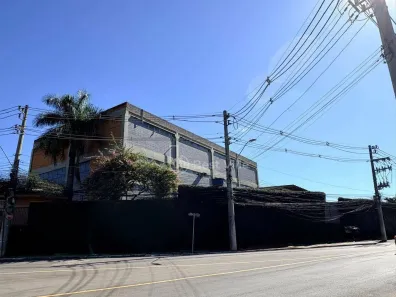 Prédio Comercial para venda ou aluguel, 1828m² no Alphaville Industrial, Barueri