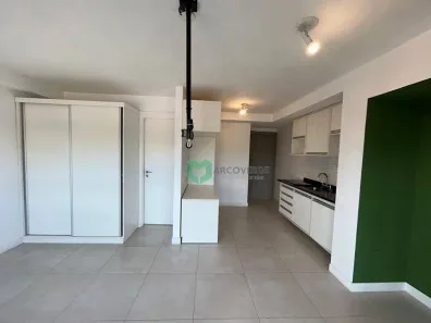 Apartamento com 1 Quarto para alugar, 30m² no Vila Madalena, São Paulo