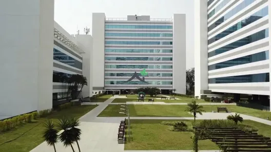Sala Comercial com 15 Quartos à venda, 2844m² no Jardim São Luís, São Paulo