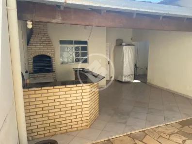 Casa com 3 Quartos à venda, 170m² no Residencial Gramado, Uberlândia