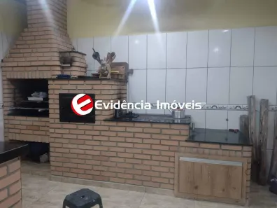 Fazenda/Sítio com 4 Quartos à venda, 2000m² no Centro, Itapeva