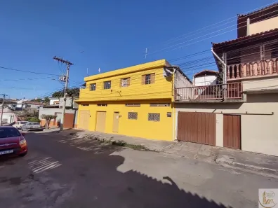 Casa com 9 Quartos à venda, 360m² no Vila Esportiva, Vespasiano