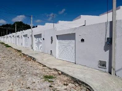 Casa com 2 Quartos à venda, 66m² no Aningás, Horizonte