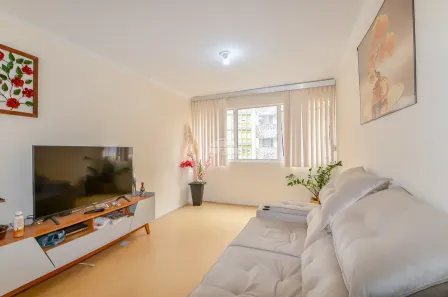 Apartamento com 2 Quartos à venda, 75m² no Centro, Curitiba