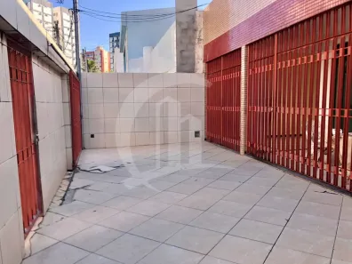 Casa com 4 Quartos à venda, 400m² no Treze de Julho, Aracaju