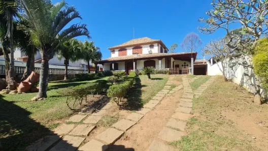 Casa com 7 Quartos para alugar, 278m² no Santana, Juiz de Fora