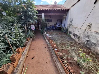 Casa com 6 Quartos à venda, 236m² no Presidente Médici, Ribeirão Preto