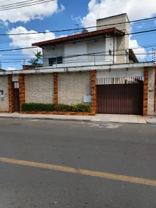 Casa com 4 Quartos para alugar, 320m² no Planalto, Manaus