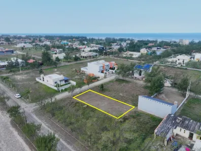 Lote/Terreno à venda, 300m² no Furnas (Lagoa Cortada), Balneário Gaivota