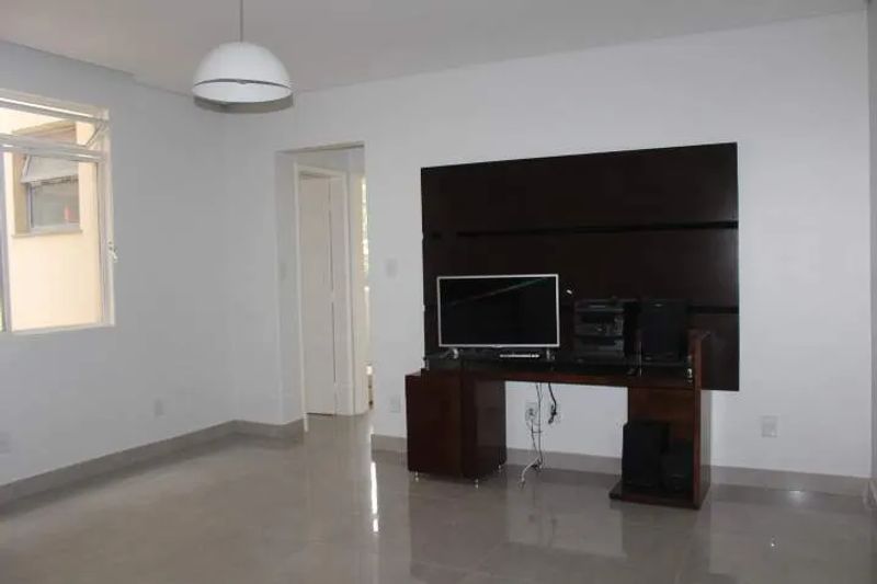 Apartamento com 2 quartos — Lagoinha, Belo Horizonte