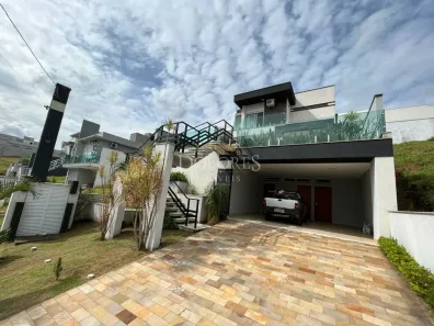Casa de Condomínio com 3 Quartos à venda, 245m² no Cidade Parquelandia, Mogi das Cruzes
