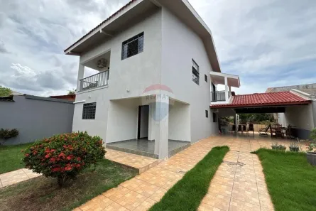 Sobrado com 2 Quartos à venda, 450m² no Jardim São João, Barra do Garças