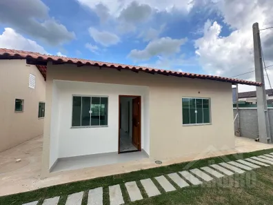 Casa com 2 Quartos à venda, 55m² no Papucaia, Cachoeiras de Macacu
