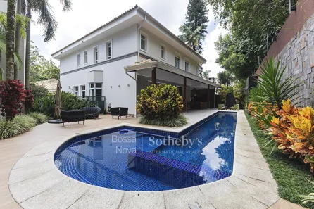Casa de Condomínio com 3 Quartos à venda, 870m² no Santo Amaro, São Paulo