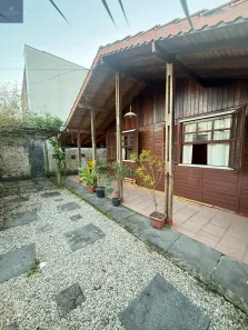 Casa com 3 Quartos para alugar, 121m² no Barra da Lagoa, Ubatuba