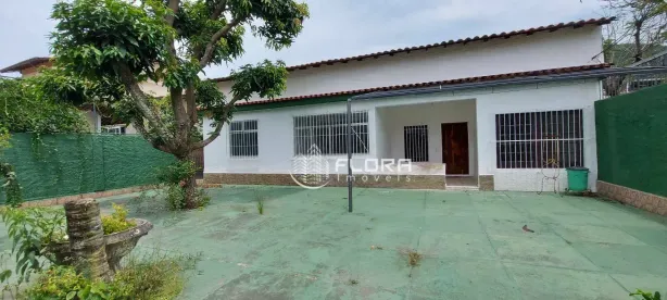 Casa com 3 Quartos à venda, 230m² no Itaipu, Niterói