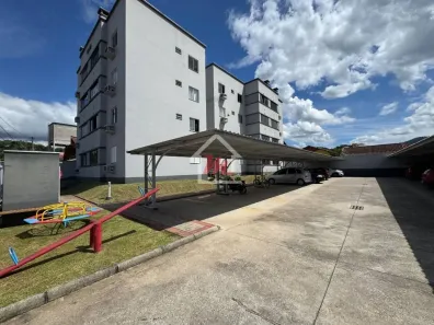 Apartamento com 2 Quartos para alugar, 70m² no Água Verde, Blumenau