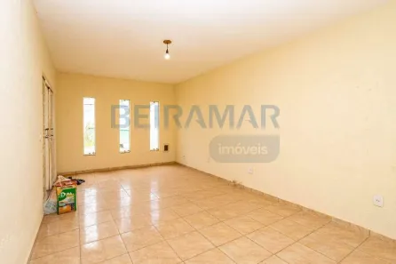 Casa com 4 Quartos à venda, 180m² no Candangolândia, Brasília