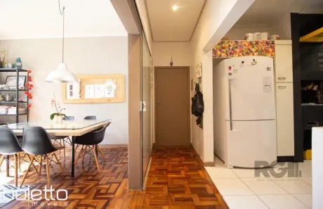 Apartamento com 3 Quartos à venda, 81m² no Petrópolis, Porto Alegre