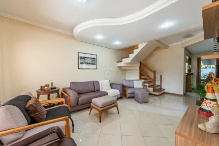 Casa com 3 Quartos à venda, 197m² no Tristeza, Porto Alegre