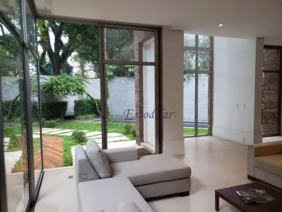 Casa com 4 Quartos à venda, 460m² no Jardim Europa, São Paulo