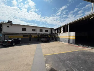 Galpão/Depósito/Armazém para alugar, 882m² no Nova Suíssa, Belo Horizonte