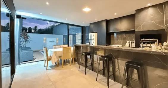 Casa com 3 Quartos à venda, 216m² no Esperança, Londrina
