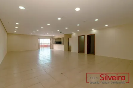 Sala Comercial para alugar, 210m² no Navegantes, Porto Alegre