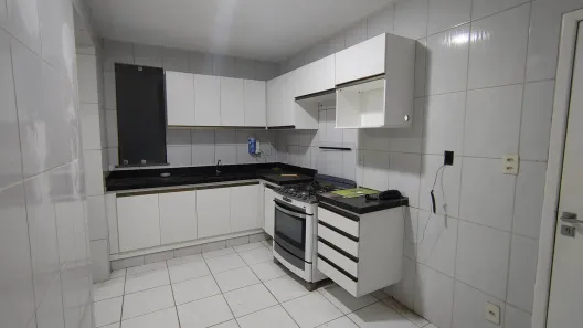 Apartamento com 3 Quartos para alugar, 100m² no Olho D'Água, São Luís