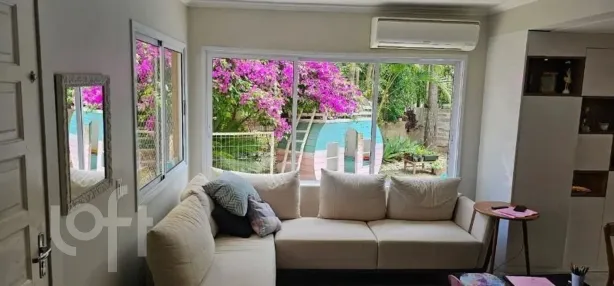 Sobrado com 3 Quartos à venda, 199m² no Mário Quintana, Porto Alegre