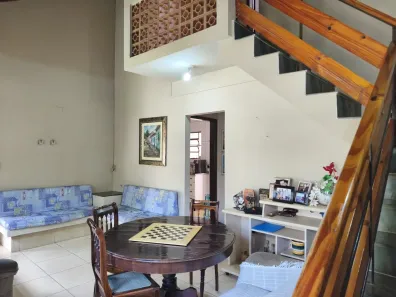 Casa com 4 Quartos à venda, 150m² no Jardim Esplanada, Presidente Prudente