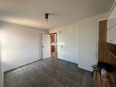 Apartamento com 3 Quartos para alugar, 77m² no Olinda, Uberaba