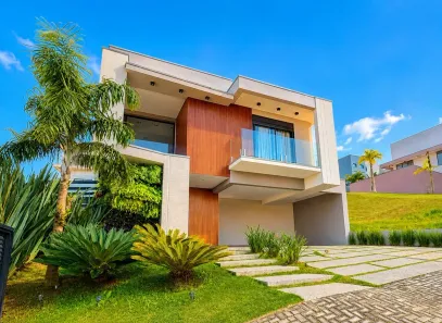 Casa de Condomínio com 3 Quartos à venda, 259m² no Cézar de Souza, Mogi das Cruzes